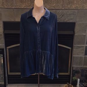 Blue velvet artist’s smock from Sundance